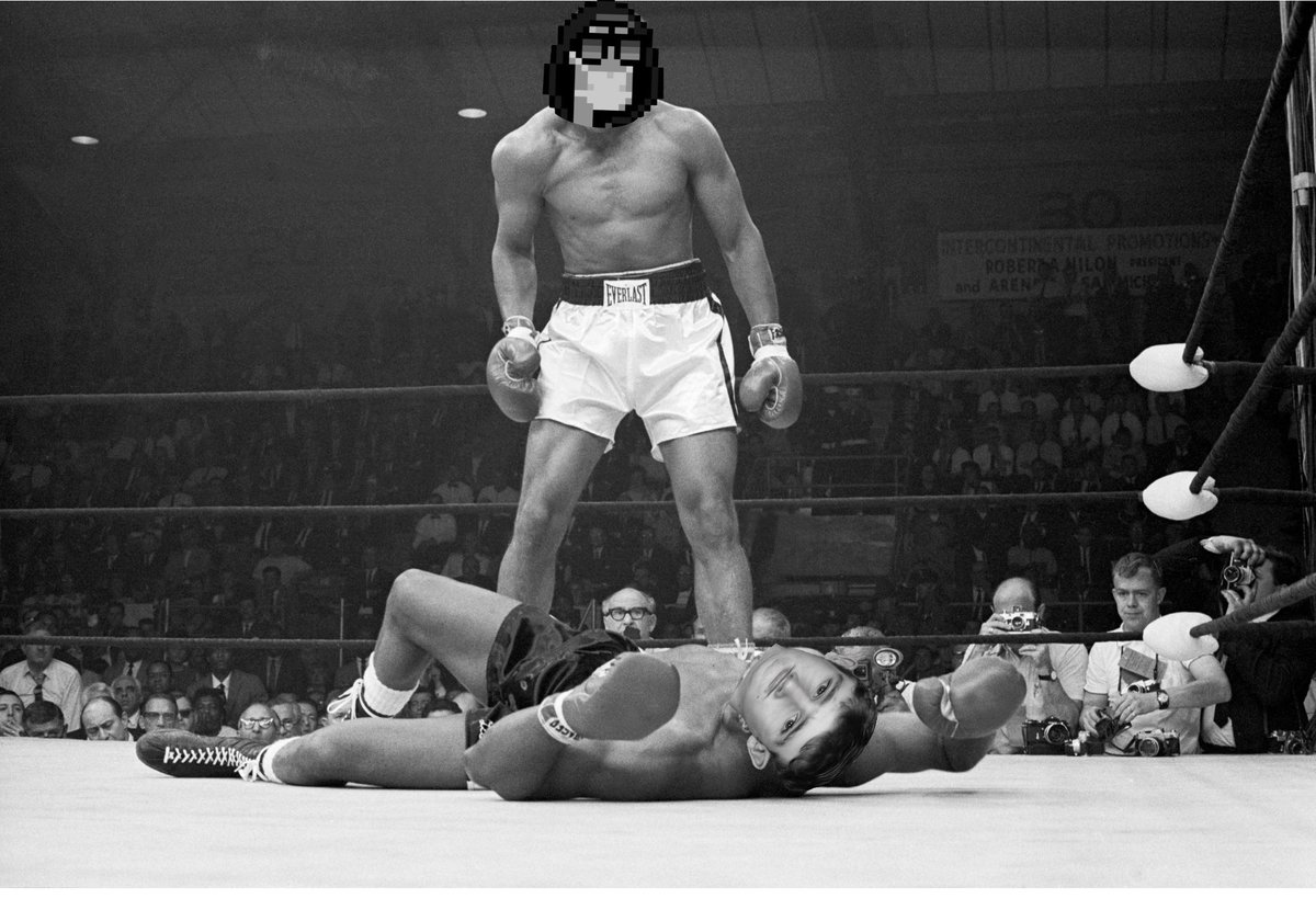 GraywardNFT's tweet photo. “The greatest of all time”

@CozomoMedici vs @greg16676935420 https://t.co/mPIJdl9f0W