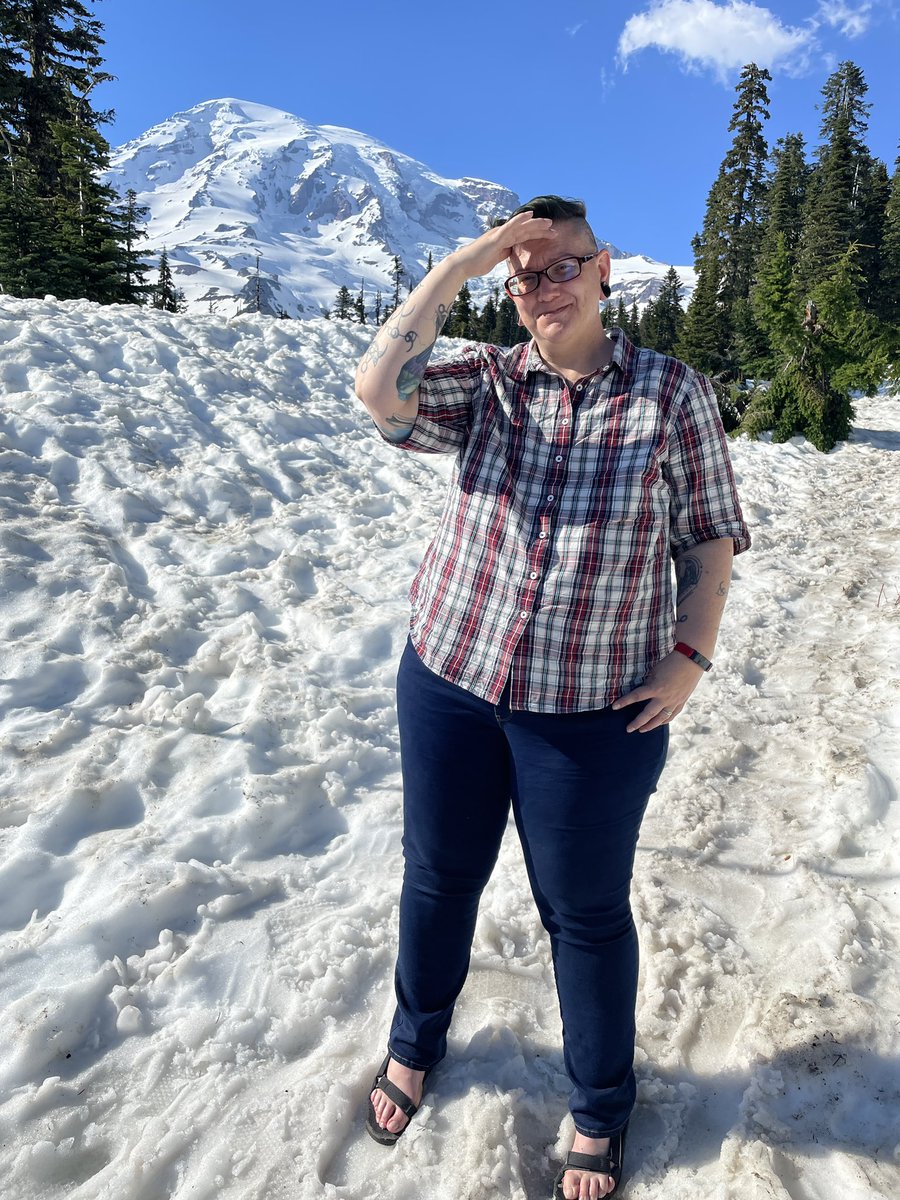TheCrowMother's tweet photo. The mountain from on the mountain https://t.co/sKKtptTKoe