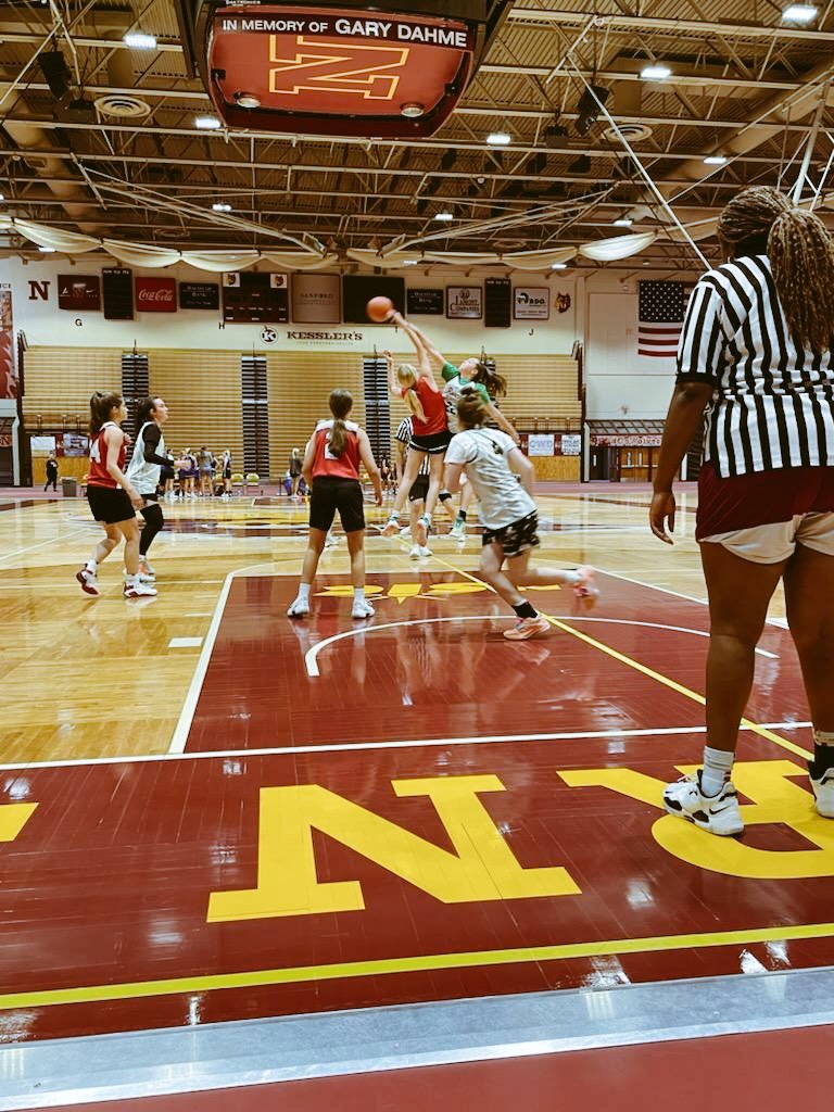 TrinityTitanGBB's tweet photo. The 2022-23 Titans just completed a fun and rewarding team camp hosted by @nsuwolves_wbb. We learned, we worked hard, and we got better. #200dash #newmeaningofcoffeerun #theprocess https://t.co/rQsh1mVpTh