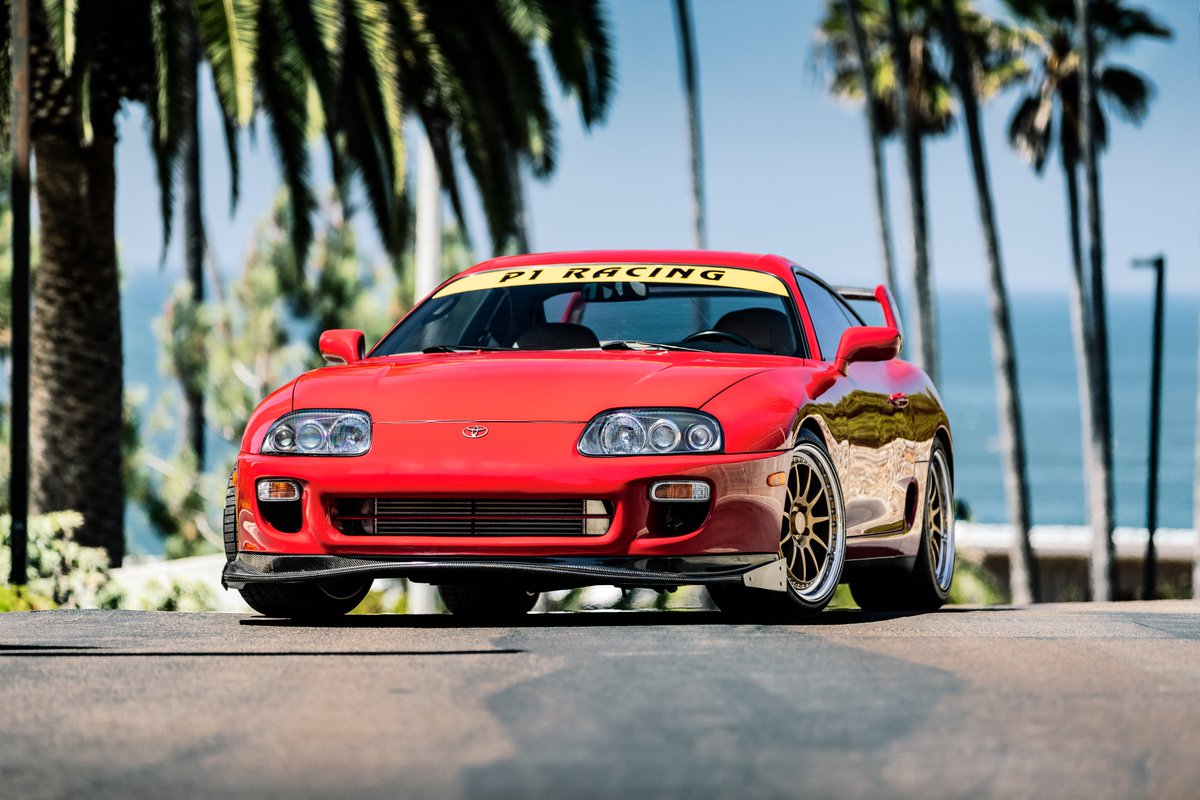 Supras 🤝 San Diego
.
.
.
.
#mkivsupra #toyotasupra #jdmnation #paulwalker #sandiego #toyotasupramk4 #2jzgte #rb26 #rallylife #manual #gatedshifter #supercar #luxury #dualclutch #dreamcar #canon #carbonfiber #horsepower #carphotography #racemode #drivermod