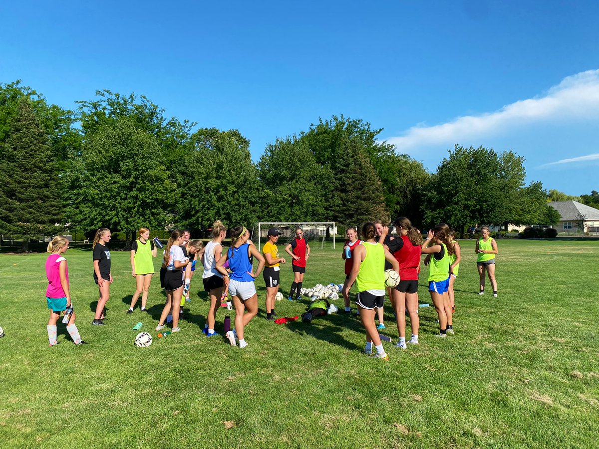Walla Walla High School Girls' Soccer (@wahigirlssoccer) on Twitter photo Today’s Hardest Working Devil is . . . Bridget Boyd - she now has both bands!
HUGE thank you to <a href="/wwcc_wsoc/">WWCC Women's Soccer</a> for running our session today!
🔵😈⚽️ <a href="/WaHi_Athletics/">Wa-Hi Athletics</a> Today’s Hardest Working Devil is . . . Bridget Boyd - she now has both bands!
HUGE thank you to <a href="/wwcc_wsoc/">WWCC Women's Soccer</a> for running our session today!
🔵😈⚽️ <a href="/WaHi_Athletics/">Wa-Hi Athletics</a>