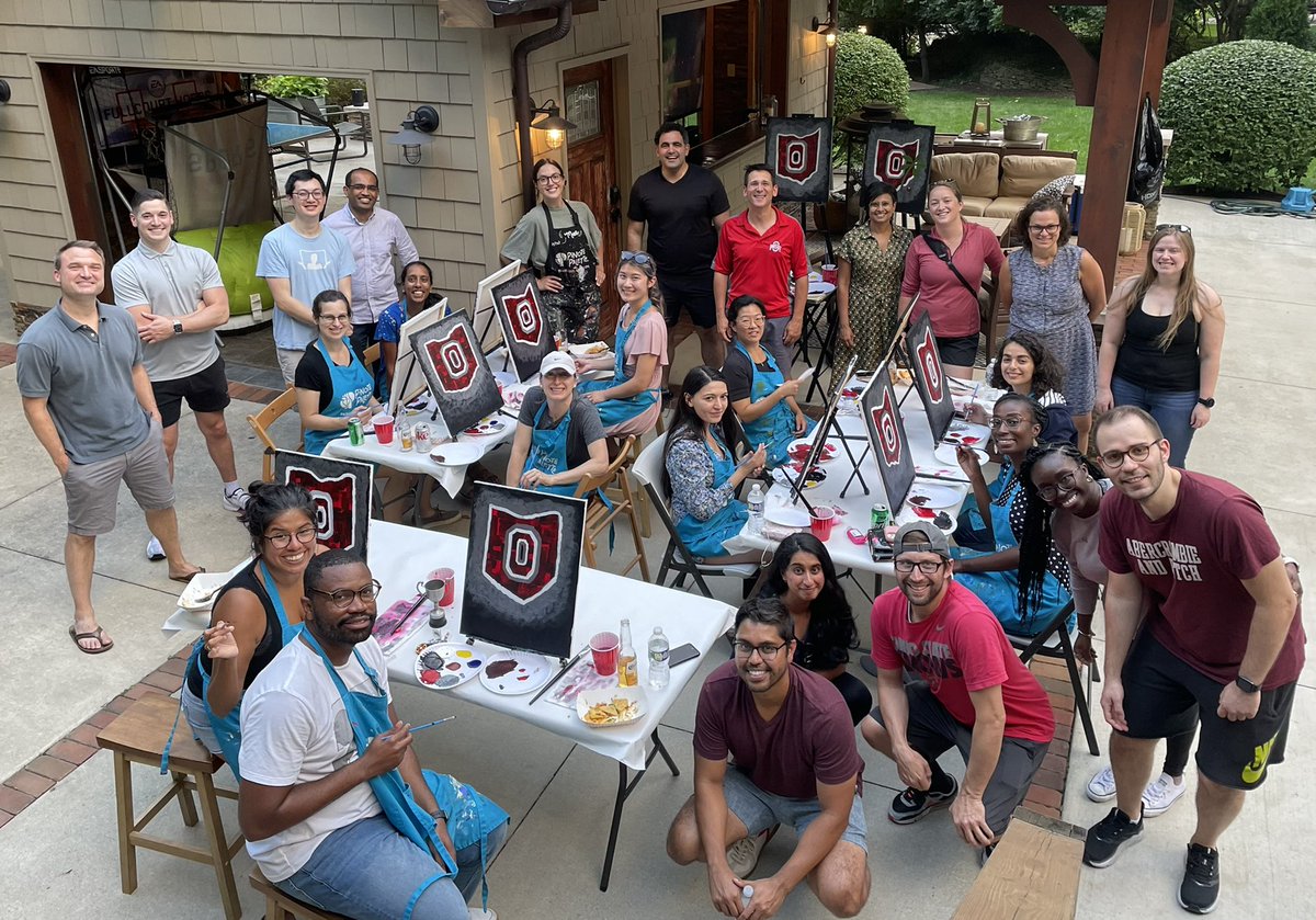 1/5 WOW! What an amazing night with @OhioStateSurg residents & faculty at my home!! Ping-ping 🏓, palette painting 🎨, baseball cage ⚾️, corn 🌽 hole, Rocky 2 🥊 & Mexican food 🌮! Fun was had by all…and THE @AmblessedOnuma was 👑 the champion!! #GoodTimes with #greatpeople 🙏