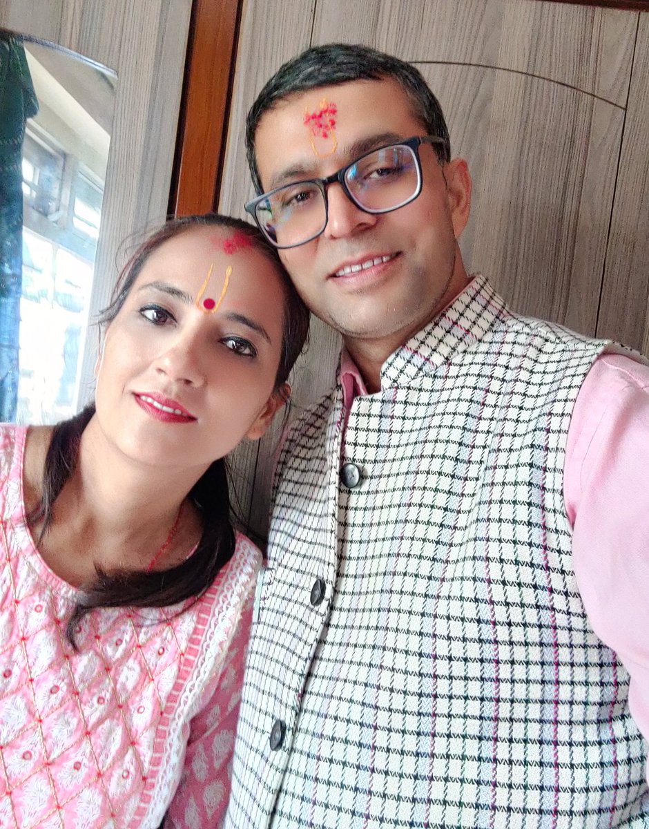 Dahalmatrika4's tweet photo. आज असार २९, उमेरले थप १ वर्ष नेटाे काटेकाे छ । बाँकी समय  सबैबाट यसैगरी साथ/सहयाेग/आशिर्वाद, मायाँ पाइरहुँ ।
@a2archana https://t.co/tYxhQDK23M