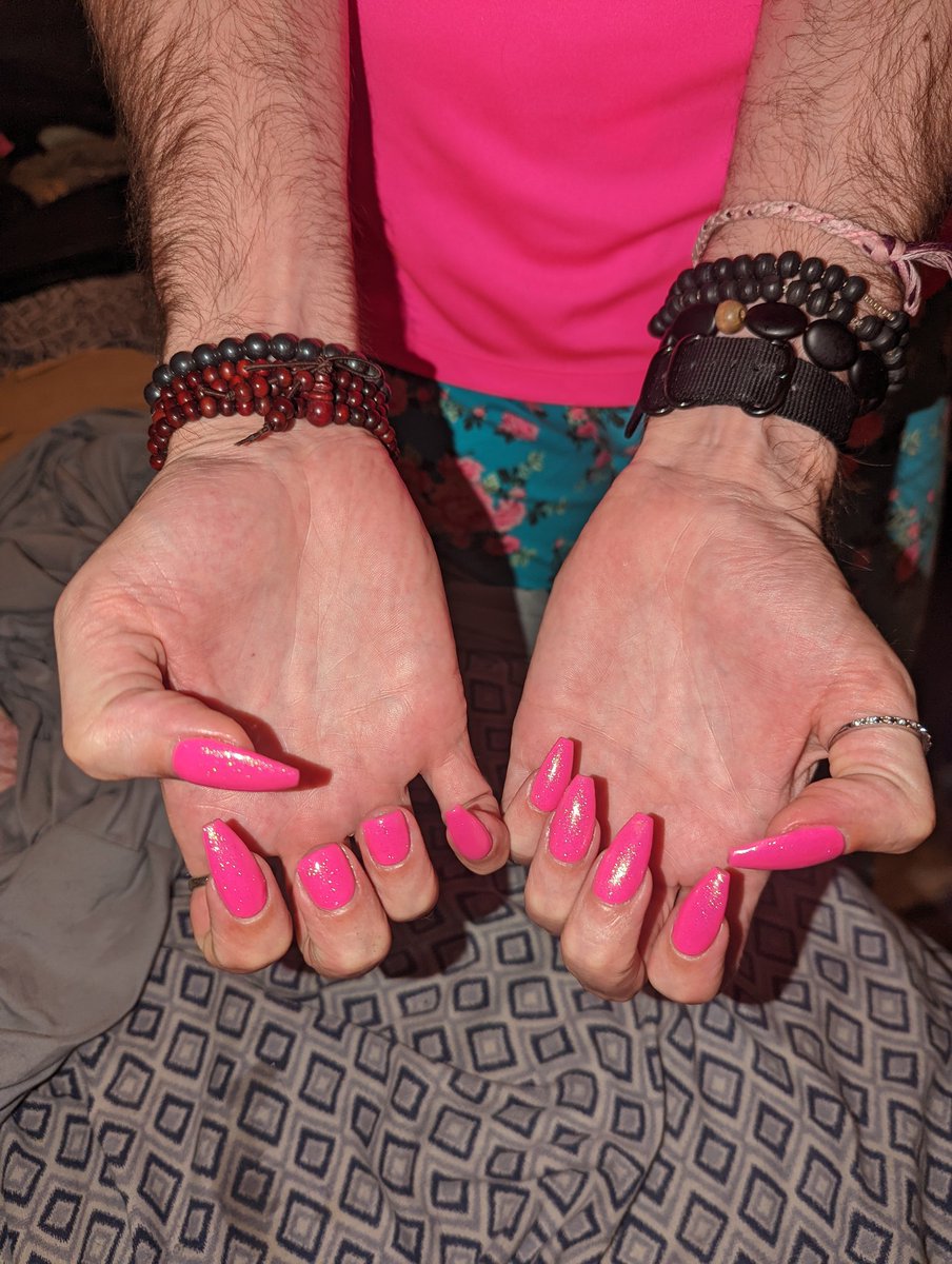 Active666's tweet photo. Fresh nails for our trip, had a couple of changes iykyk. #malepolish #itnails #acrylic https://t.co/0ompxTKLuv
