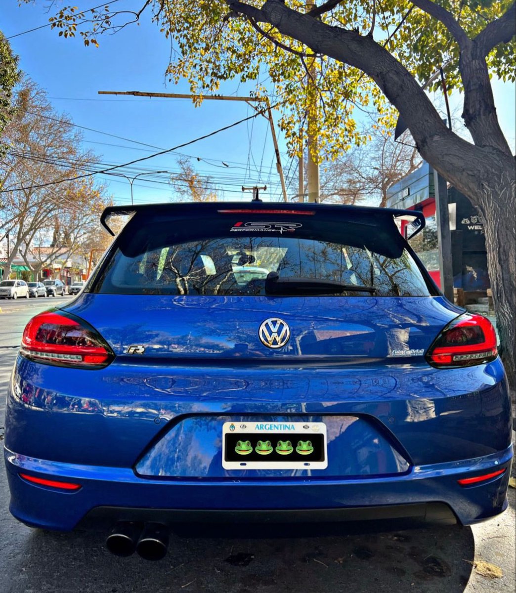 fierros_al_piso's tweet photo. scirocco https://t.co/fOEspdoSAb