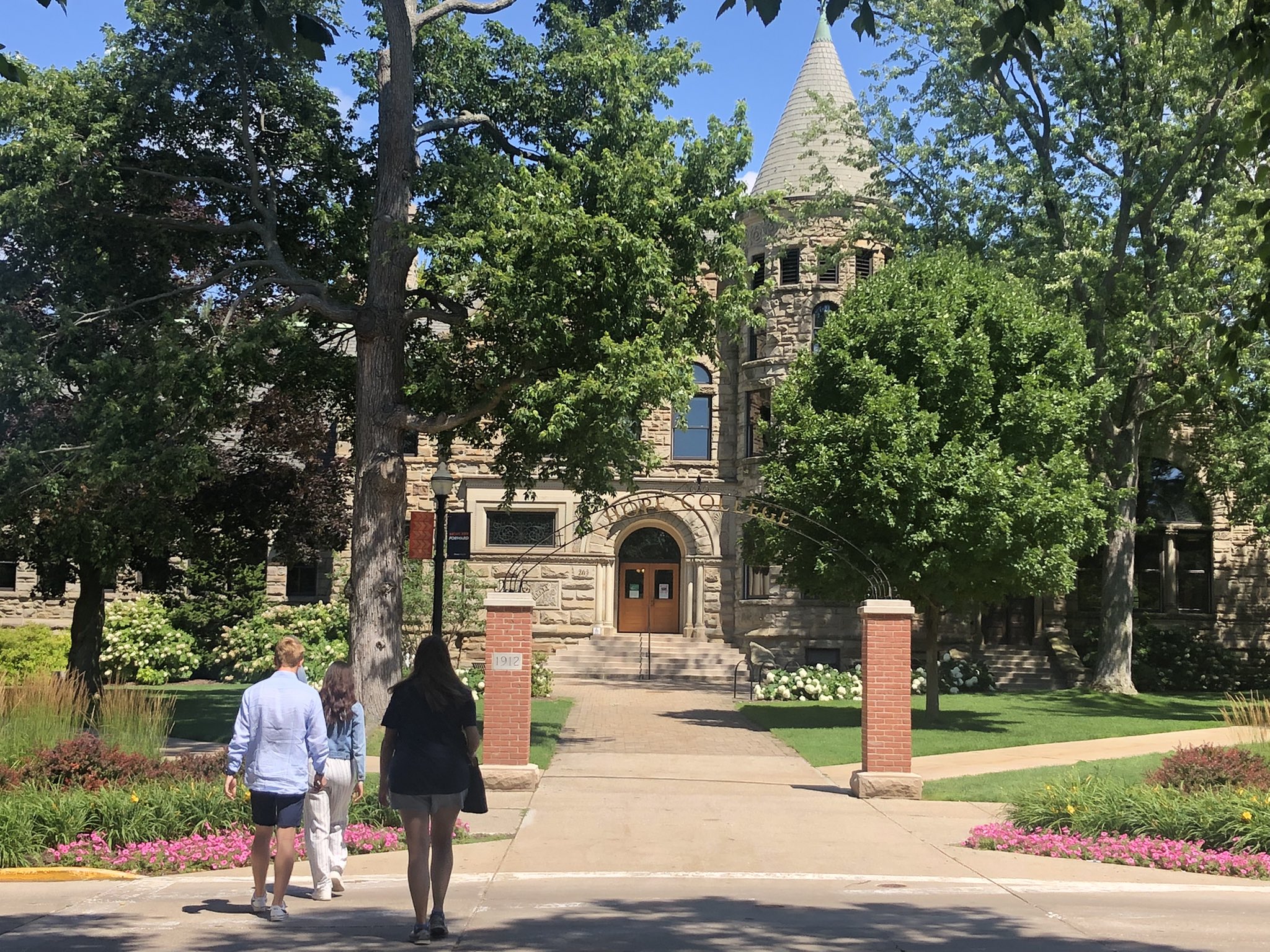 Cody Dailey (he/him) 🦁 (MrDailey204) / Twitter