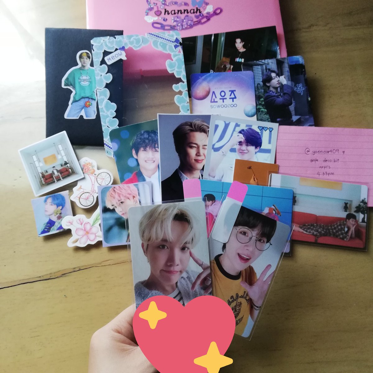 yooncart09's tweet photo. 💌: [mail from @0X1AGUST]

hello po, sope finally arrived safely na <3 thank you so much for the vvv smooth transaction, secured packaging, and freebies ><

— #agust_feedback https://t.co/nxOgKxFnei