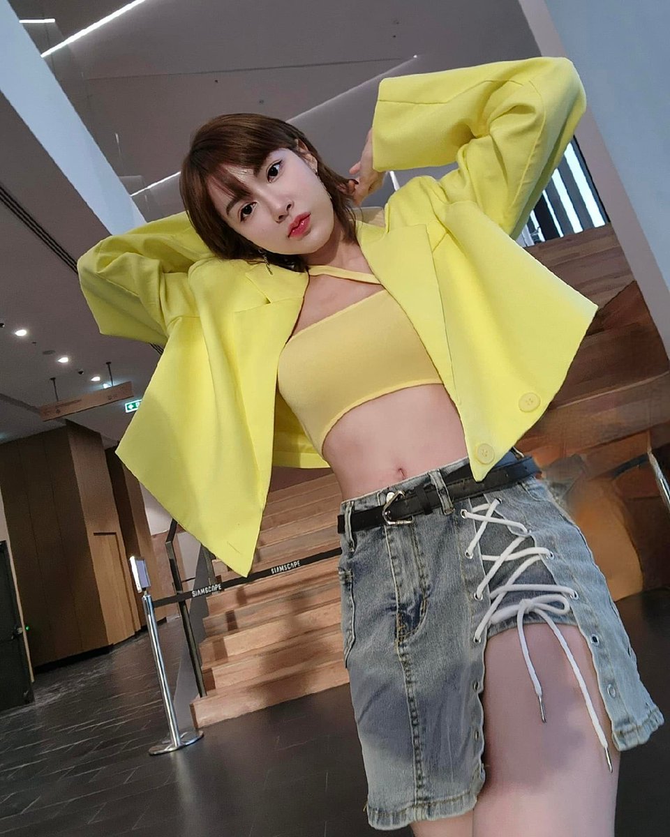 OnlyfansVIP5's tweet photo. Fangko
Model : Chatkamon Sukkasem 
ONLYFANS : https://t.co/WBBxHXQyBt
——————————————
ดูดาว OnlyFans มากกว่า200ช่อง พร้อมกันไม่มีรายเดือน
เพียง 290.- ครั้งเดียวดูได้ตลอดชีพ
แอดไลน์ 👉👉 https://t.co/ZsHGnoqEGi

#onlyfans #โอลี่แฟน #ดาวโอลี่แฟน #onlyfansthailand https://t.co/XBdQb6C610