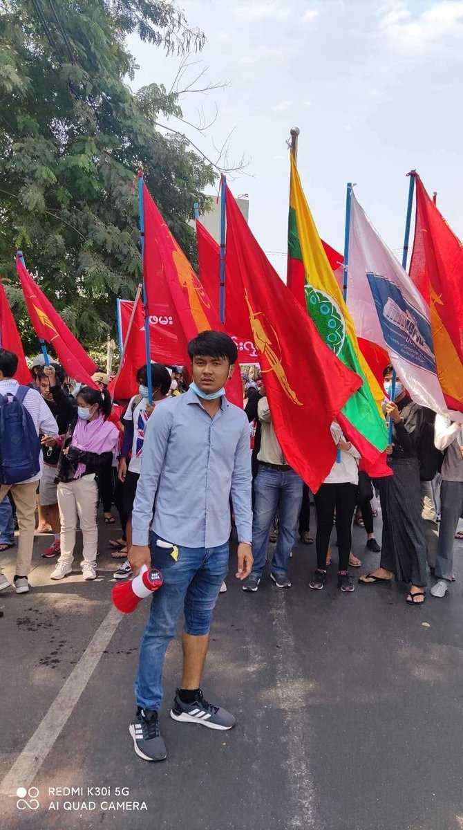 MizzimaNews's tweet photo. စိတ်ဒဏ်ရာရ မြေပြင်သပိတ်လူငယ်တစ်ဦး

#Mizzima #protest #မြေပြင်သပိတ်
#RejectMilitaryCoup https://t.co/XfYsYV4rEW