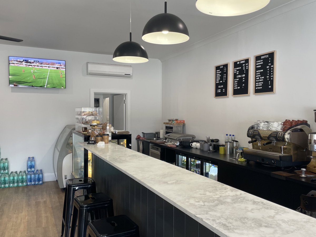Johnny_Keko's tweet photo. I love how my local coffee place SALSA Espresso Bar has just installed a TV &amp; plays @FootballSA_NPL @npltv replays every morning! ⚽️

Makes me wonder if there are any other places showing local games around town?

Couldn’t ask for a better accompaniment to my long back each day👌 https://t.co/dBaj4xEINO