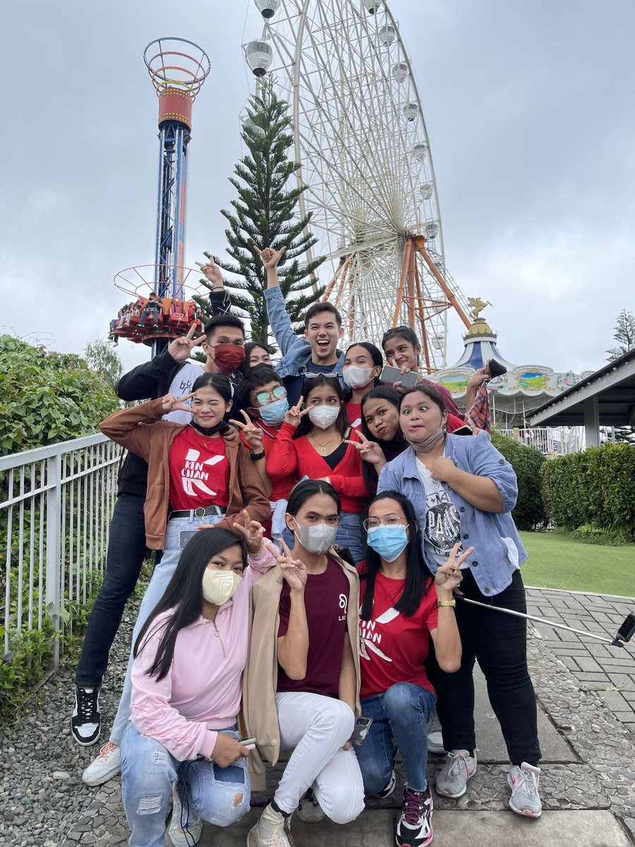 #KenChan is all smiles as he reunites with fans during his Thanksgiving Fan Meet in Sky Ranch, Tagaytay.🎠😊