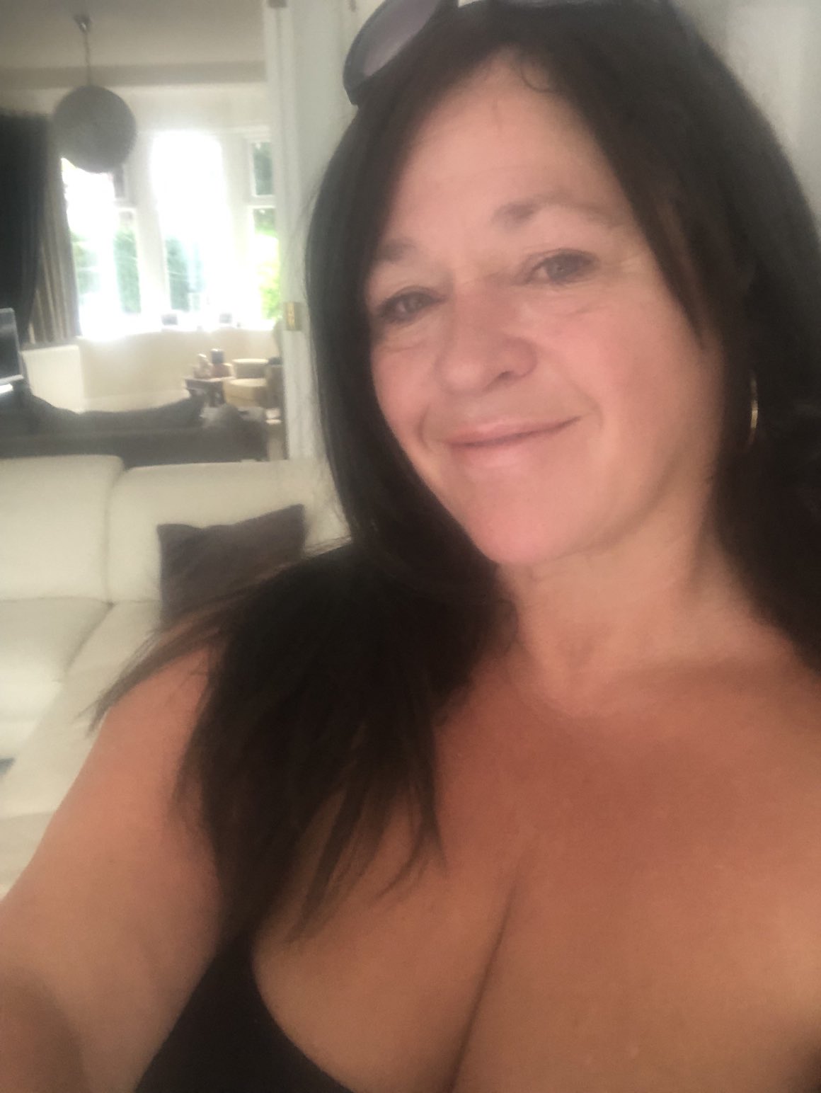 Tracy Neve on Twitter: "Back to my old town Surrey for a few days https