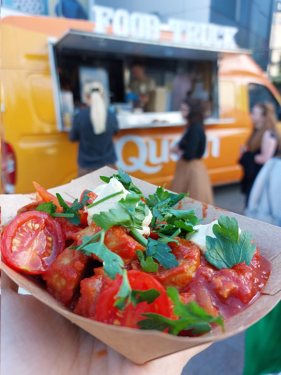 Morning <a href="/sheffhallamuni/">Sheffield Hallam University</a> <a href="/HallamFood/">Hallam Food & Nutrition</a>!

Day 2 at <a href="/NutritionSoc/">Nutrition Society</a> Summer Conference.

Starting the morning off with breakfast from <a href="/QuornFoods/">Quorn Foods UK</a> <a href="/Quorn_nutrition/">Quorn Nutrition</a>! (Outside Owen Building)

Vegan sausages or tofu shakshuka?

📸: Tofu shakshuka

#NSSheff22 #NSSummer22 #quorn #nutrition