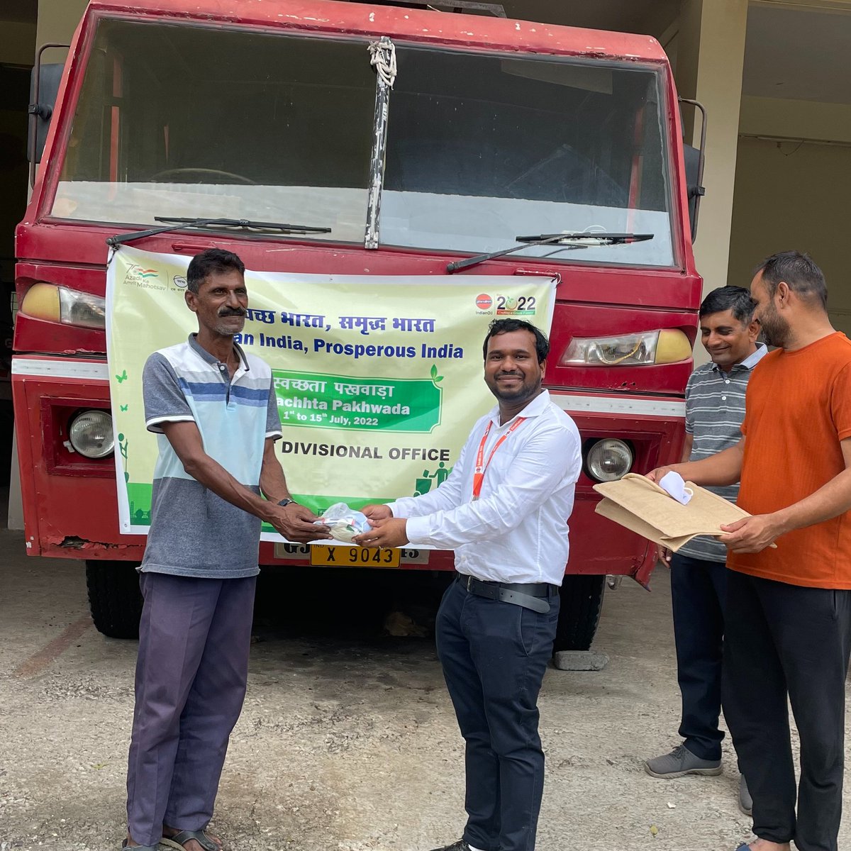 Celebrated Swachhata Pakhawada at Fire station, Jamnagar Municipal Corporation on 13.07.2022.
Various activities such as tree sapling plantation, Pledge taking, distribution of jute bags, sanitary kits, face masks etc. conducted to raise awareness on Swachhata.