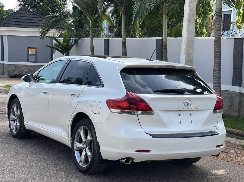 For Sale🤩👌
Condition: Toks/foreign standard✅ 💯 
 Briefly Nigerian used 
Extremely Clean Toyota Venza 2013 model🤯
Transmission: automatic
Price: 7.5m⚠️
Location: kaduna🌇
#AmazonPrimeDay #oryan #DeeperIkeja #bbrightvc #Milli #Tinubu2023 #BATSHET2023 #NASA #TECNOCamon19