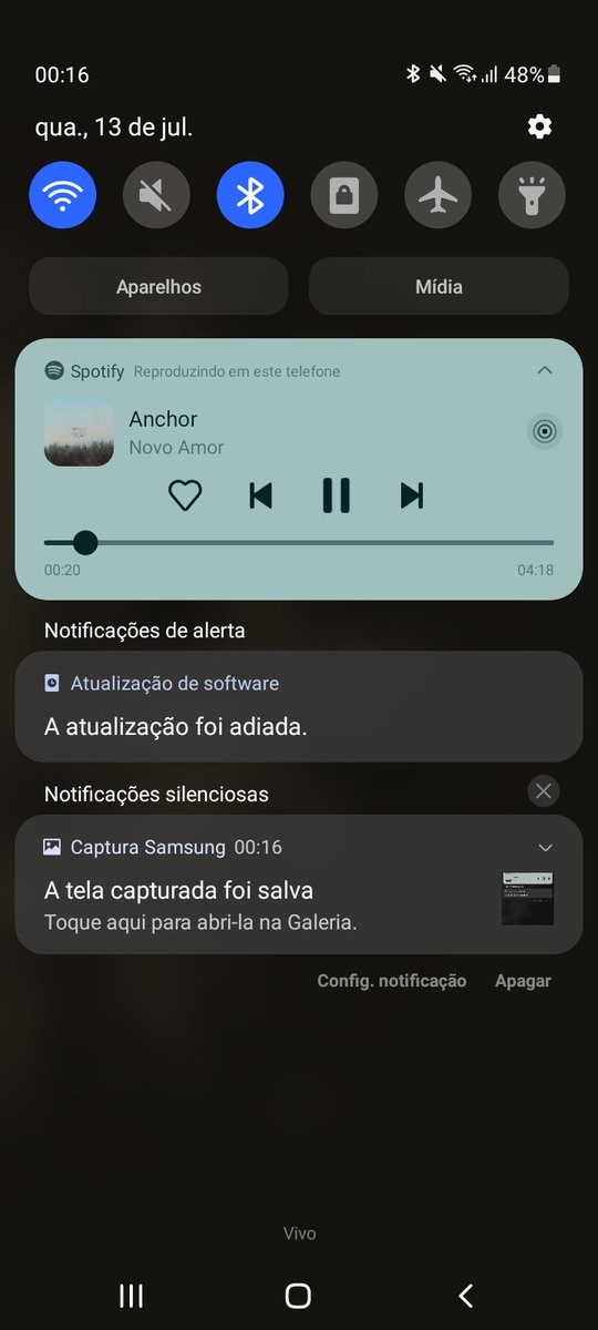 alisweetcr's tweet photo. Madrugada, livro, chuva, ouvindo Novo Amo= paz https://t.co/yXPpAy6w53