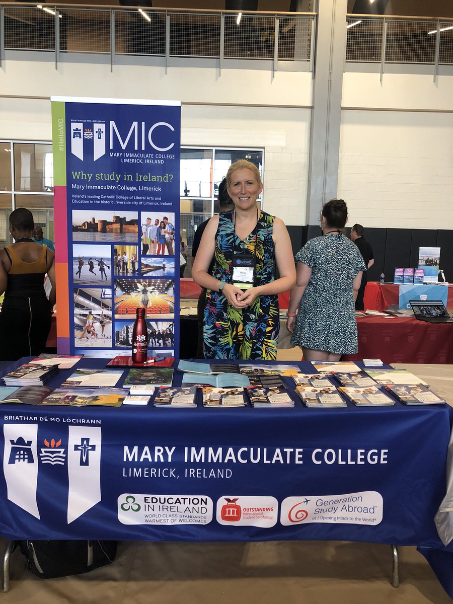 Day 1 down of my first @IntlACAC Conference - one of the friendliest, most fun work events I’ve represented @MICLimerick at. Well done to our partner university @UNM for some expert hosting of over 1150 attendees from around the world 🙌 #intlacac #collegefair @MIC_StudyAbroad 🌎