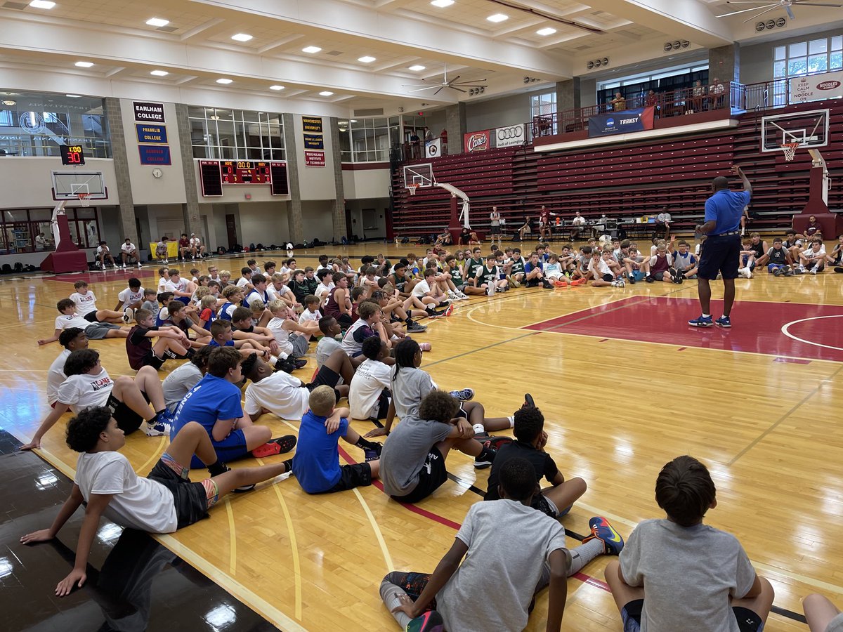 Coach Lane & Realtor (@tucoachlane) on Twitter photo Enjoyed having <a href="/KentuckyMBB/">Kentucky Men’s Basketball</a> All-American & <a href="/MarchMadnessMBB/">NCAA March Madness</a> legend Jack “Goose” Givens speak to my camp today. He shared a great message.
The “MAGIC” to success ⬇️⬇️
M otivation
A ttitude
G oal setting
I Can mentality
C ommitment
It was awesome Enjoyed having <a href="/KentuckyMBB/">Kentucky Men’s Basketball</a> All-American & <a href="/MarchMadnessMBB/">NCAA March Madness</a> legend Jack “Goose” Givens speak to my camp today. He shared a great message.
The “MAGIC” to success ⬇️⬇️
M otivation
A ttitude
G oal setting
I Can mentality
C ommitment
It was awesome