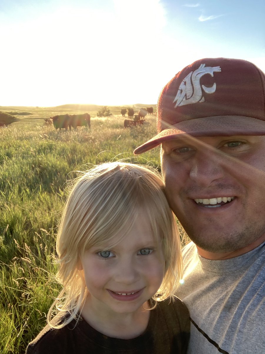 JacobOdermann's tweet photo. Emmy and I rushed out to check cows tonight after a “few” had gotten on the wrong side of the fence. She loves checking cows with her dad!
#redangus #eatbeef #wehavegrass #organic #farmgirl #girldad https://t.co/hRlaKxbpn6