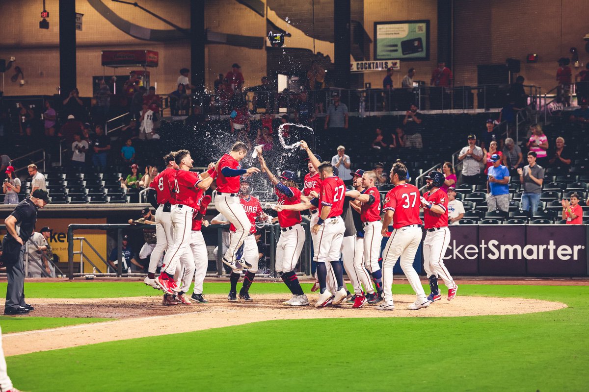 .<a href="/Bechtold5/">Andrew Bechtold</a> is at it again! 

WALK IT OFF.