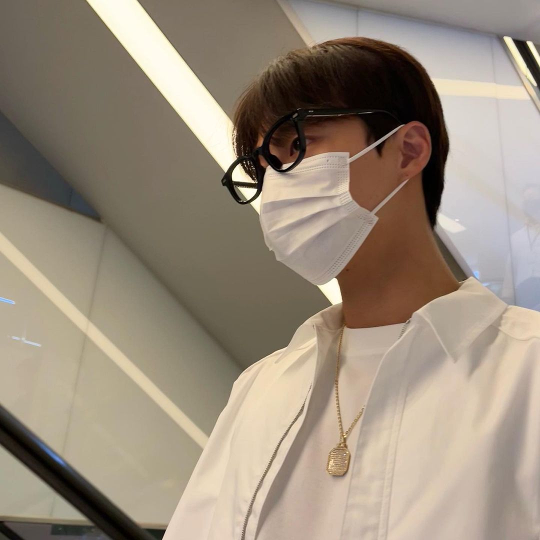 inhyuksource's tweet photo. 220713
inhyuk_bb instagram post update
buy a #capsulecoffeemachine #excited
#배인혁 #BaeInhyuk https://t.co/B8STRU8cOY