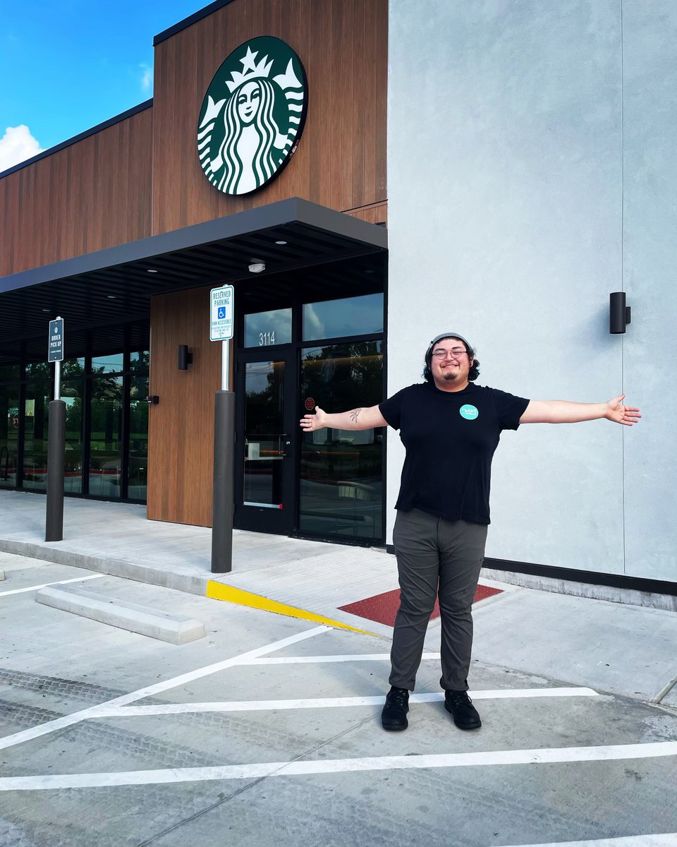 rbnxvr's tweet photo. I opened up a brand new Starbucks here in Beaumont TX!! We are open!
Come out and meet my amazing team! We are so excited to be here for the community!! 💚☕️
: 3114 S ML King Jr PKWY s, Beaumont, TX 77705 
(Between Sonic and Lamar University) https://t.co/PW2N9Q5QMm