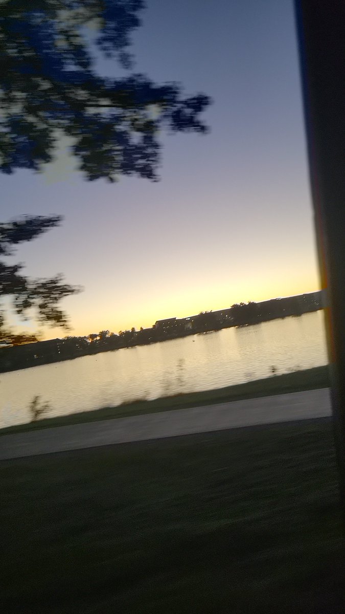 LewSales's tweet photo. On a Roll..!! I just uncovered 402.12 COIN geomining! Simply by taking a nightly Drive. #CoinApp #NightDrive #ezRewards come and join the community with a simple click. https://t.co/gxDsbMwRO0 https://t.co/0KoCumEMKh