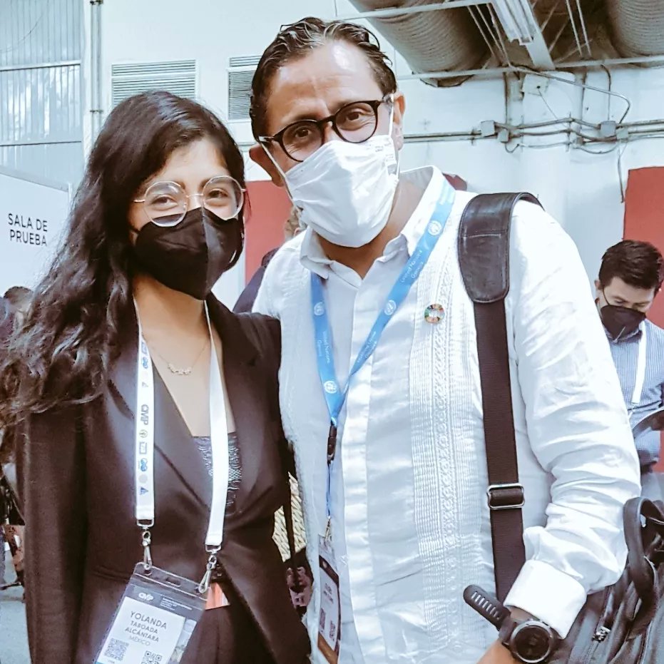 tay_1497's tweet photo. En el CMP tuve la oportunidad de conocer en persona a dos de los ingenieros que más admiro ✨ @AlmaAPorresLuna  &amp; #UlisesNeri https://t.co/tMPP5F9Oiu