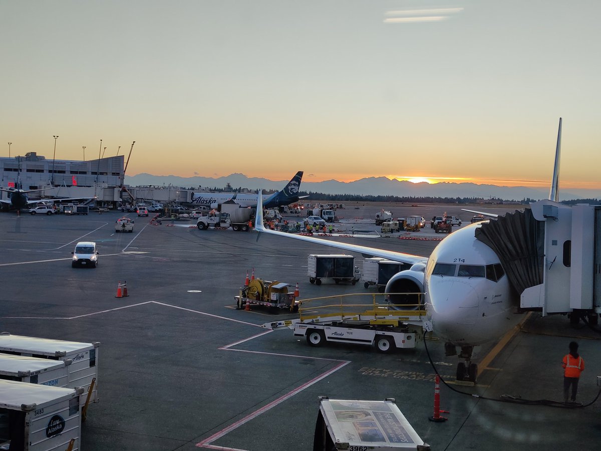 PixelChefs's tweet image. Buh bye #MozCon it was a blast!