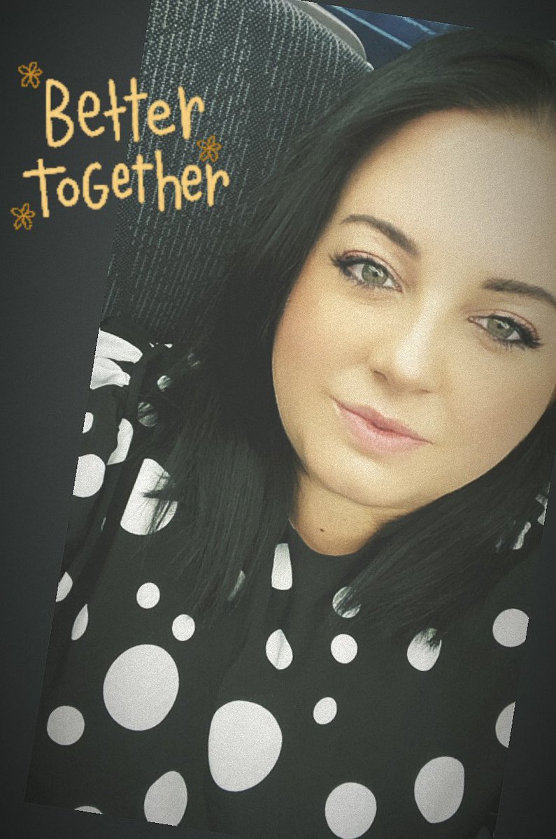 EasonWhale's tweet photo. Early start - London bound #collaborationnetwork #conference #bettertogether https://t.co/qsYLJfirrh
