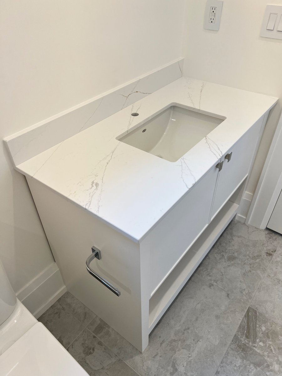 CocoTile's tweet image. Silestone Ethereal Glow Quartz Vanity Top #cocotile