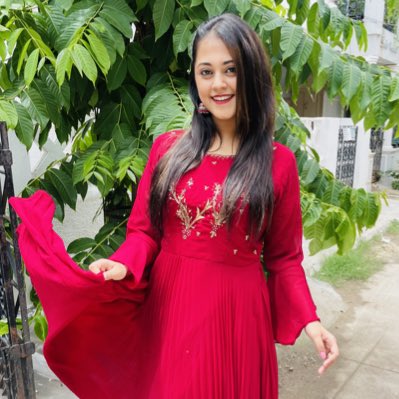 DrSimranRaj2's tweet photo. #NewProfilePic https://t.co/VLh0Mt1595