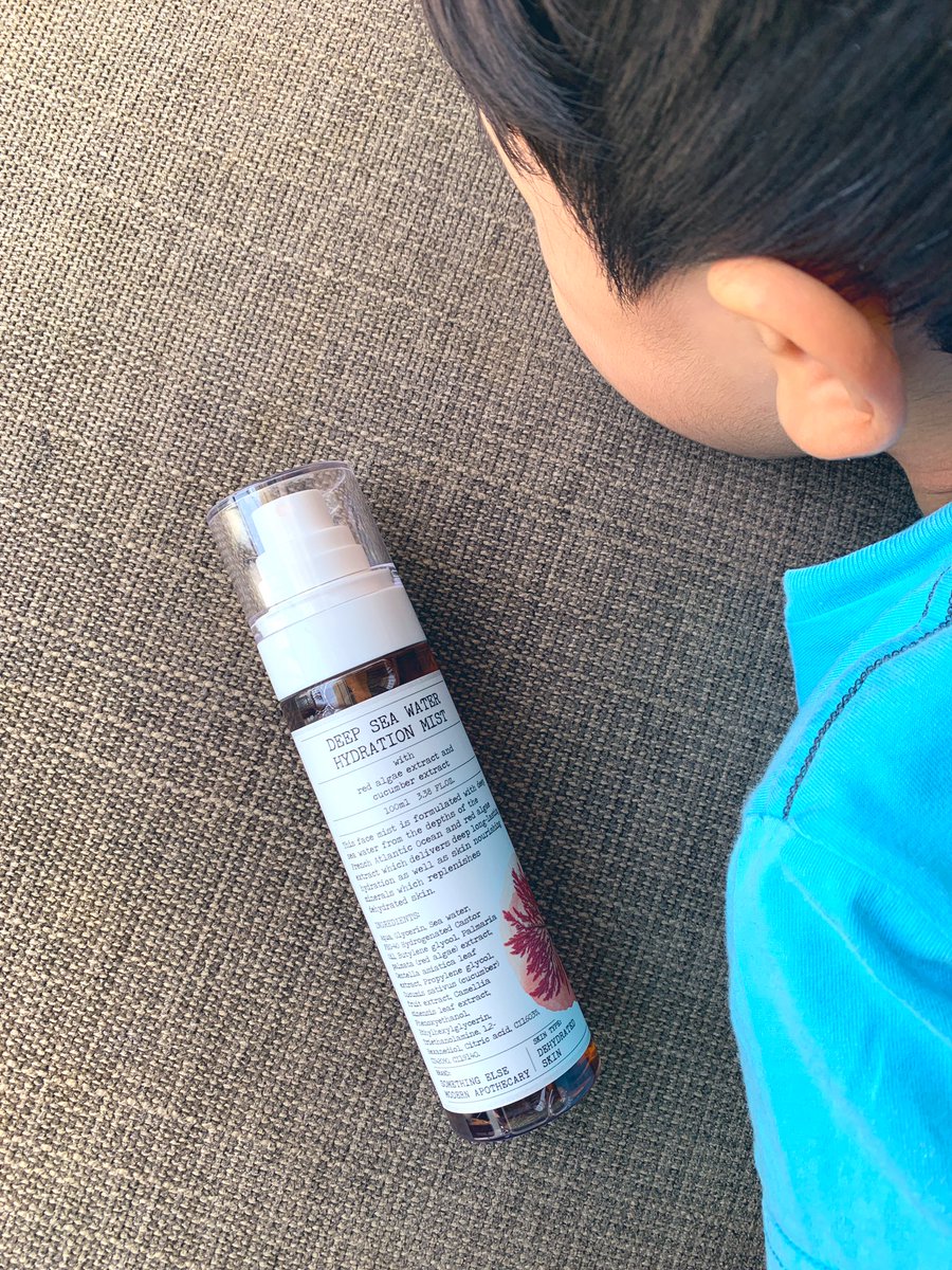 skinnyondinie's tweet photo. It is true. The mist is SO FINE! How fine you ask? Imagine the kind that you get during facials at spas 😍❤️

The hydration level is pretty high. I’ve been skipping all my toners &amp; serums lately (caring for a toddler with HFMD while WFH) &amp; this mist is a great hydration source ✅ https://t.co/7DDzgY7Ngp