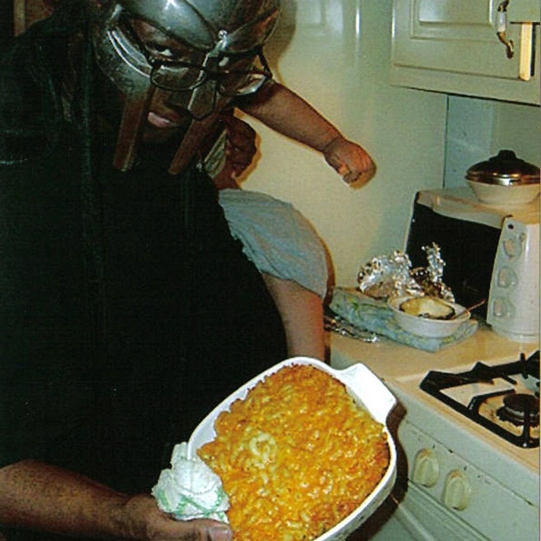 aplasticplant's tweet photo. happy birthday to MF DOOM, who would have turned 51 today 🕊 https://t.co/FqiBLpgNYA