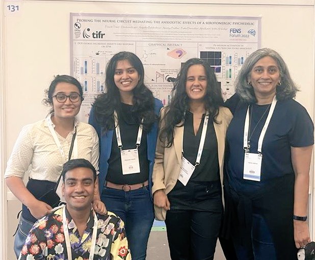 PraachiTiwari's tweet image. This has been fun #FENS2022 
Really thankful to everyone who found time to listen about our work and give feedback!
#FENSAmbassador
@FENSorg