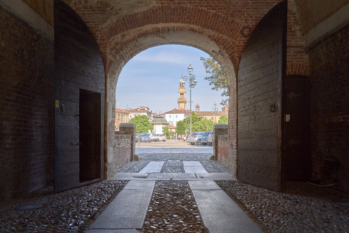 ItinDiViaggio's tweet image. Questa settimana vi portiamo alla scoperta di #CasaleMonferrato in #Piemonte 

itinerariodiviaggio.com/casale-monferr…

Il #castello, la #sinagoga, la #distilleria e molto altro in una piccola cittadina tutta da scoprire