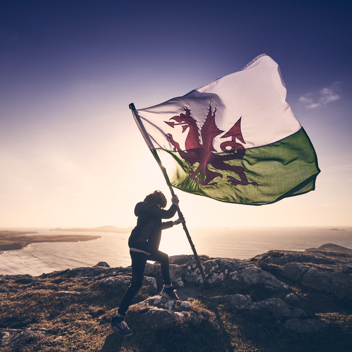 WelshGovernment's tweet photo. We want your views on how to help improve the lives of people in Wales both now and in the future.

Help us shape Wales' future by having your say 👇
https://t.co/ubxVyaAn3W https://t.co/nqLNK01mYj
