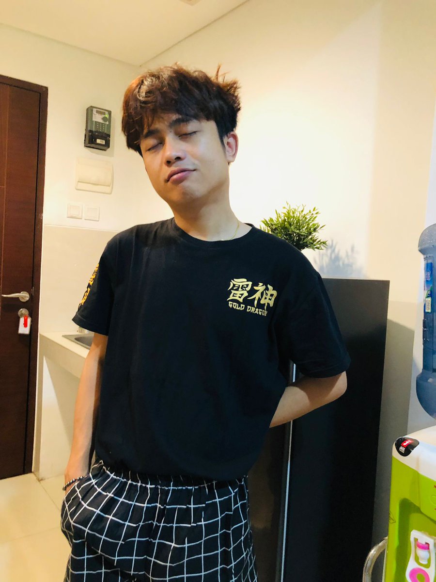 azisaxay's tweet photo. https://t.co/DrqMfLtVQU