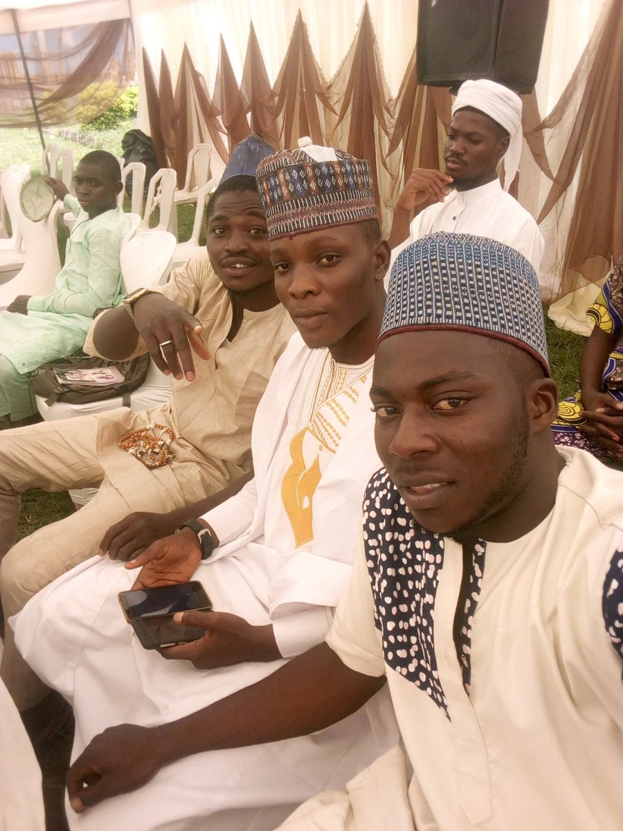 tunjiyako's tweet photo. https://t.co/pwWxTiID9A