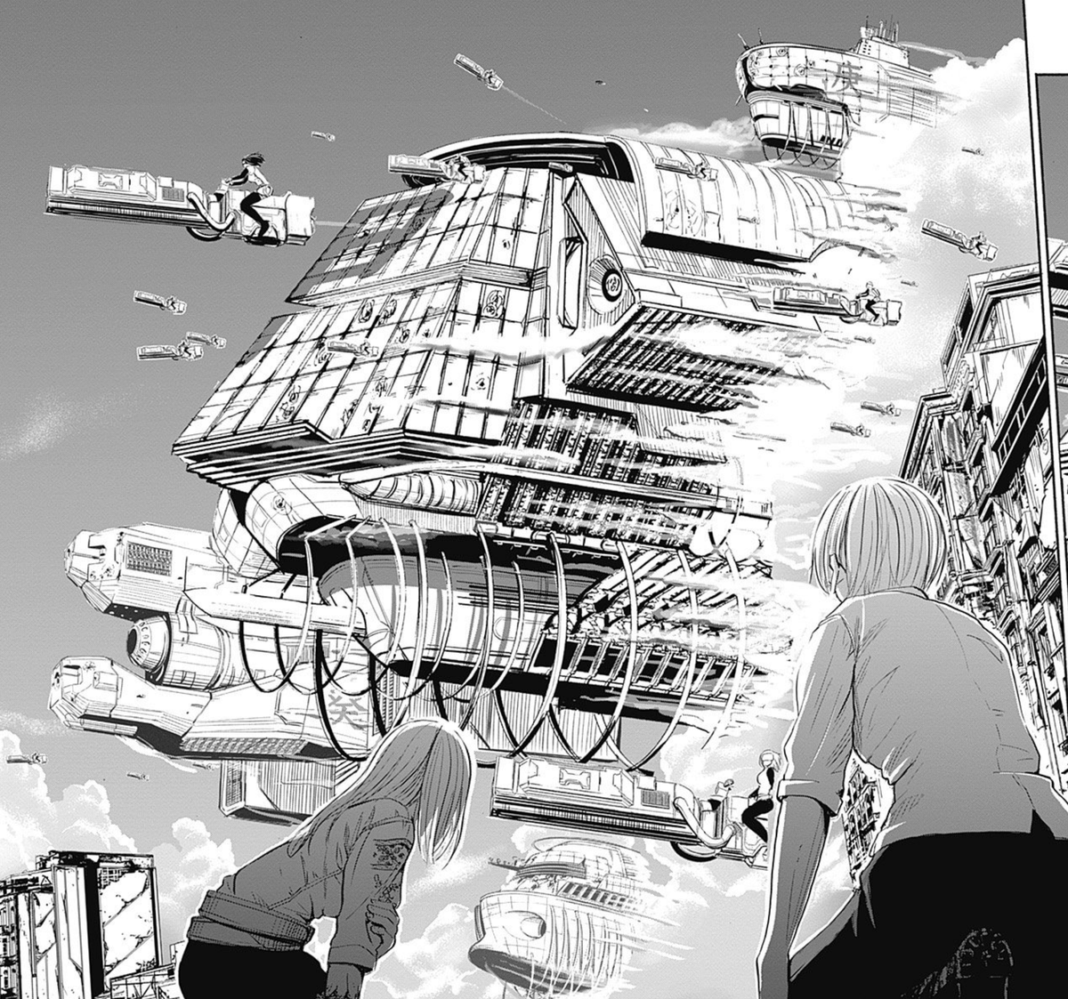 そのあと、やっとペン入れにはいれて、角度を変えて描いてもらったり、自分で描いたり。
まぁでも楽しいですよね。こういうの。 