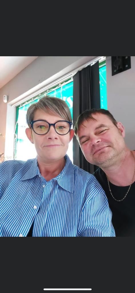 mark moore tweet media