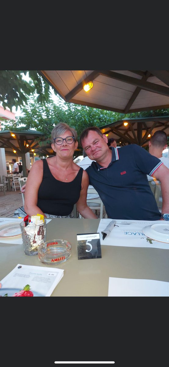 mark moore tweet media