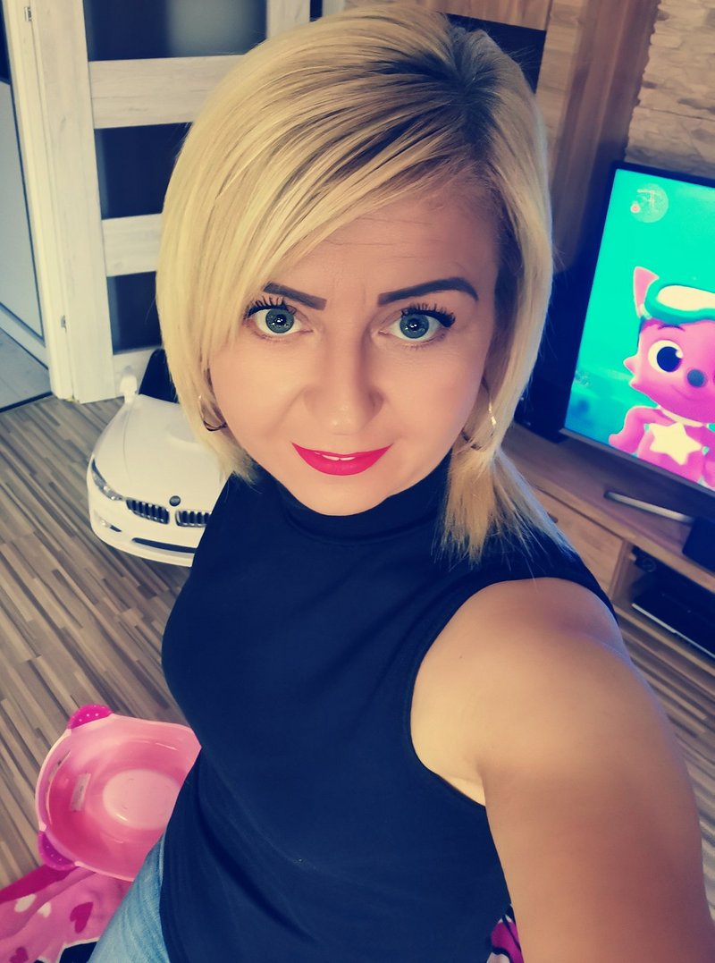 Ben çokmu şişmanım biriyim neden hiç kimse beni beğenmiyor. Bende erkek bulmak istiyorum. Ama dürüst biri yok.