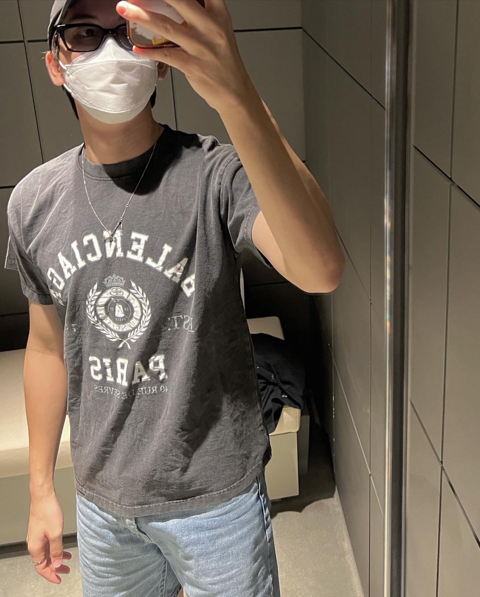 jessbminds's tweet photo. คนพี่ขิงไปแล้ว คนน้องมาขิงบ้างง

Me - Friends - Boyfriend
รูปสุดท้าย พี่ชายคนสนิทคุ้นๆนะลูกก ~ 👀

#บุ๋นเปรม https://t.co/TfHOr5l3NO