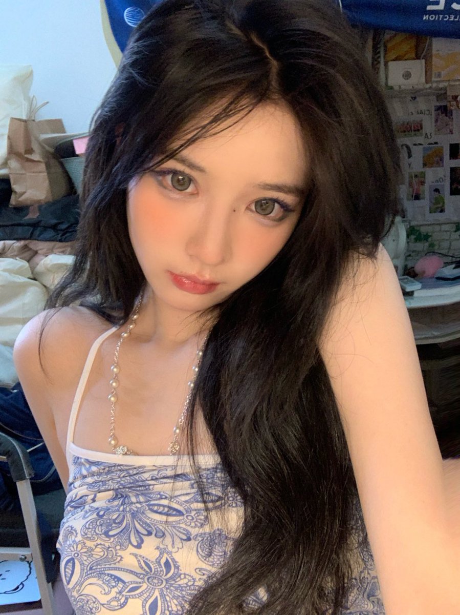 有没有一种可能，我是你老婆但是你忘记了 https://t.co/iDmmrdlUiV