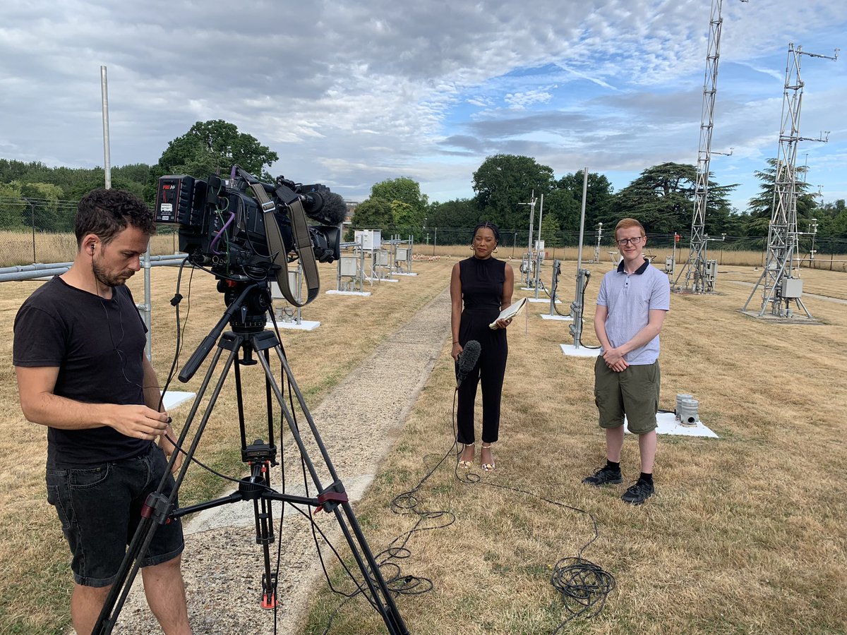 Meteorology undergrad Danny Mengel about to speak live to <a href="/SkyNews/">Sky News</a> from our atmospheric observatory about the hot weather and what’s to come <a href="/UniRdg_Met/">Reading Meteorology</a>
