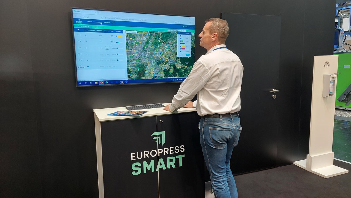 A compactor can be half full or half empty, but we know exactly. With SMART service you can keep track of waste management in real time. 
Read more about Europress SMART solutions: europressgroup.com/smart
#SMARTwastemanagement #wastemanagement