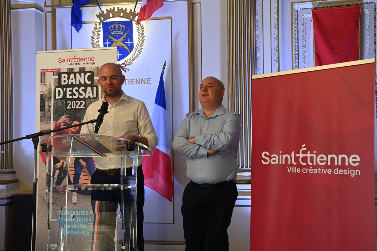 saint_etienne_'s tweet image. [#Biennaledesign2022] Vous étiez nombreux à avoir participé au concours banc d’essai ! La Ville de #SaintEtienne récompense les lauréats. @BiennaleDesign @lacitedudesign