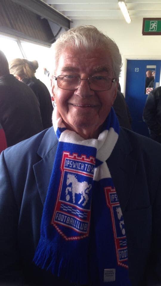 Simon Bennett tweet media