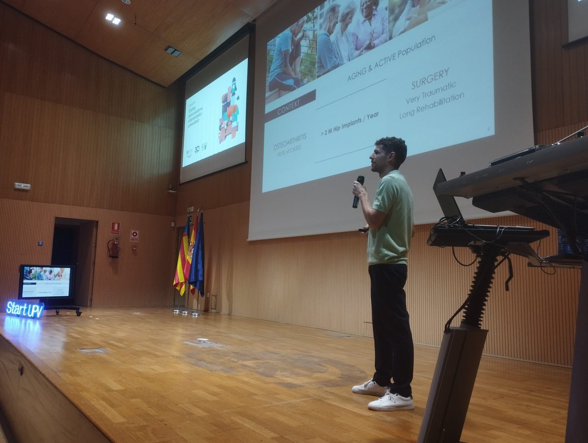 VLCTechCity's tweet photo. StartUPV celebra su 10 aniversario mirando al futuro. 

Conocemos a la ganadora de la StageONE competition: @NelaBiodynamics representará a la @UPV en la competición internacional Stage Two. 

¡En octubre el talento de la #VLCTechCity brillará en Berlín! 👏 https://t.co/p5vLvuygF8